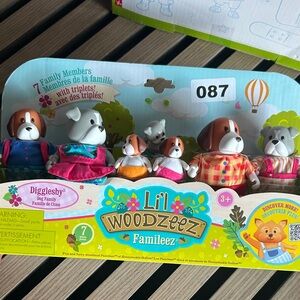 Famileez Digglebsy Family Playset